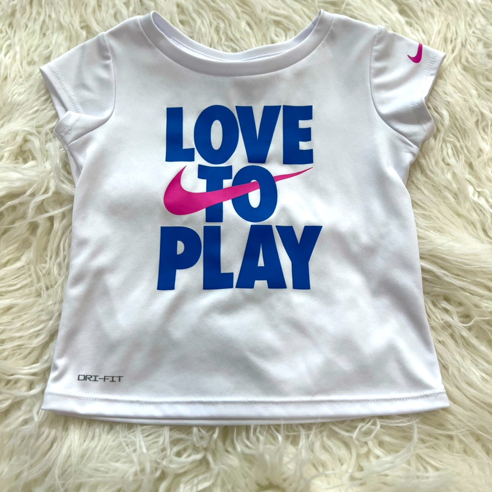 Nike Tee